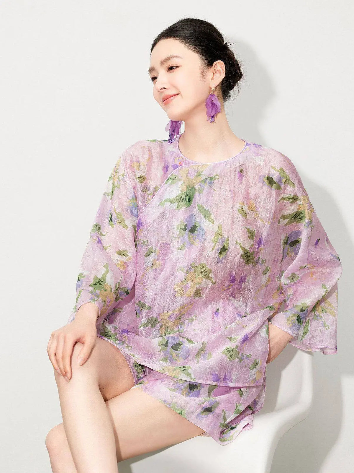 New Chinese Style - Asymmetrical Top & Elastic Waist Shorts in Lilac
