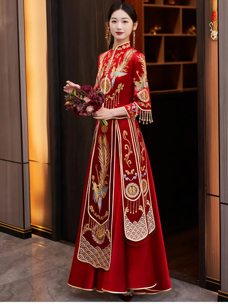 Traditional Red Chinese Bridal Xiuhe Phoenix Wedding Gown