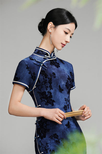 Dark Blue Short Sleeves Floral Velvet Qipao Dress