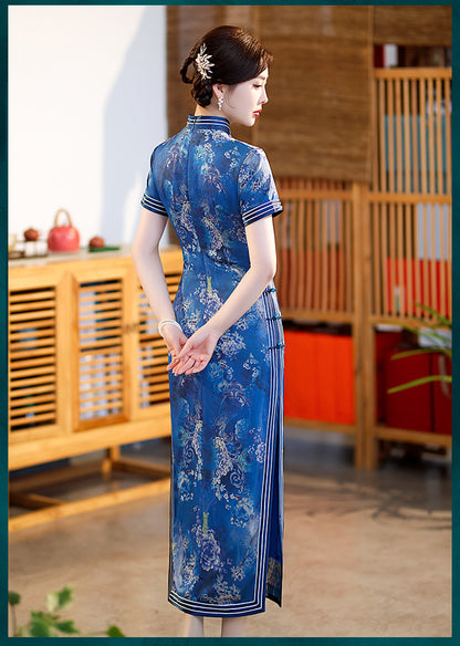 Robe Qipao Cheong à fleurs de pivoine bleue