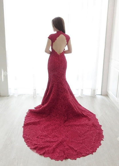 Bespoke  Open Back Lace cheongsam With Train 