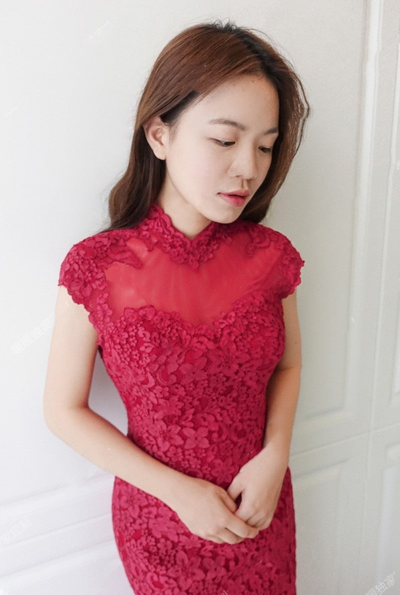 tailered Open Back Lace cheongsam With Train 