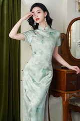Elegant Green short sleeves Floral Cheongsam