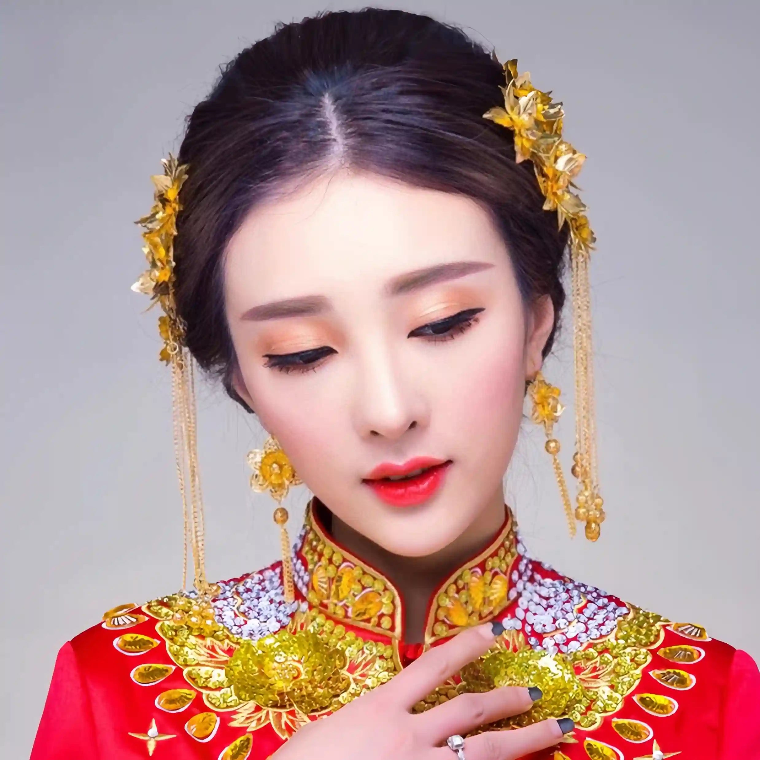 Golden Bridal Flower Hairpieces Set for chinese wedding and tea ceremony