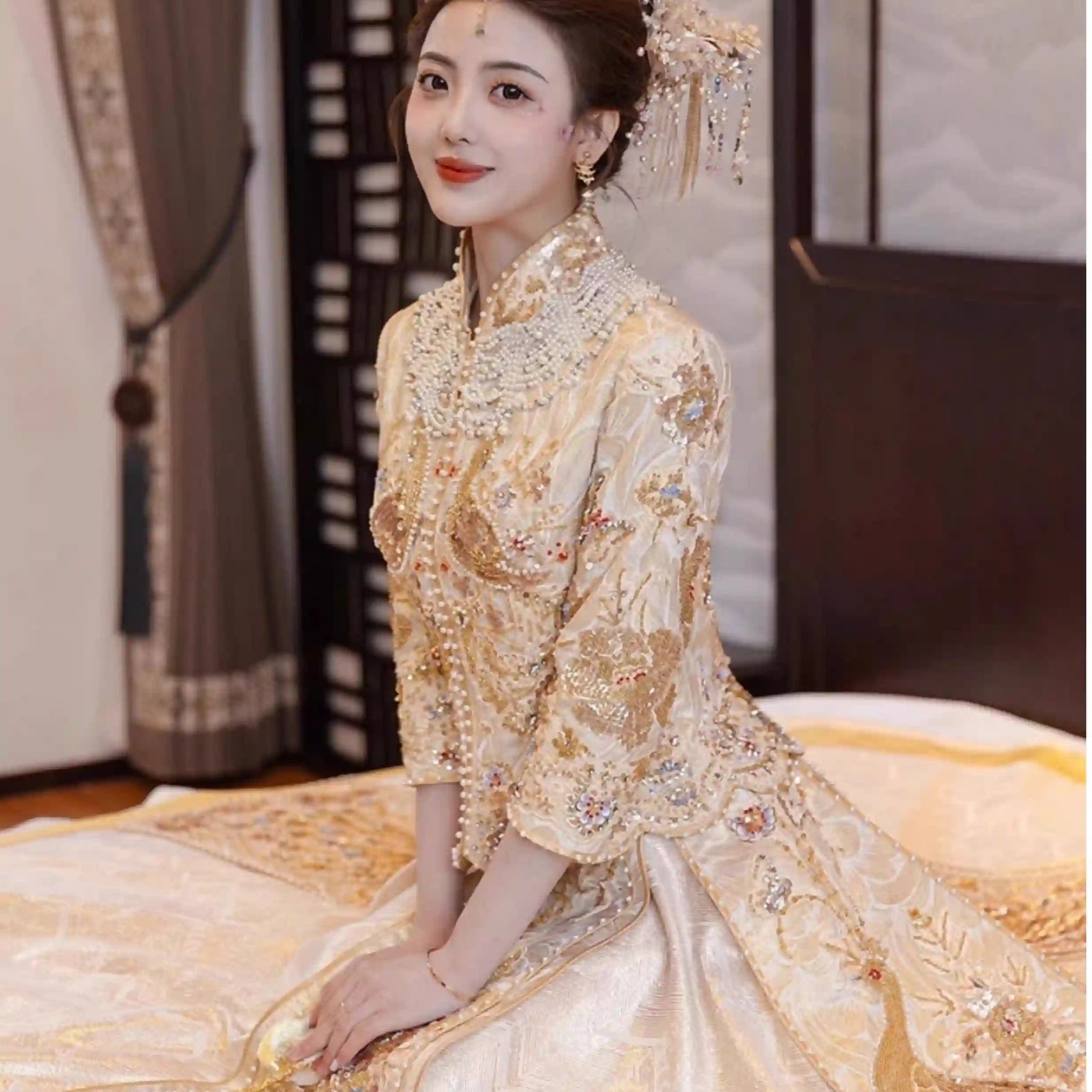 Golden Bridal  beaded Chinese Wedding Qun Kwa dress