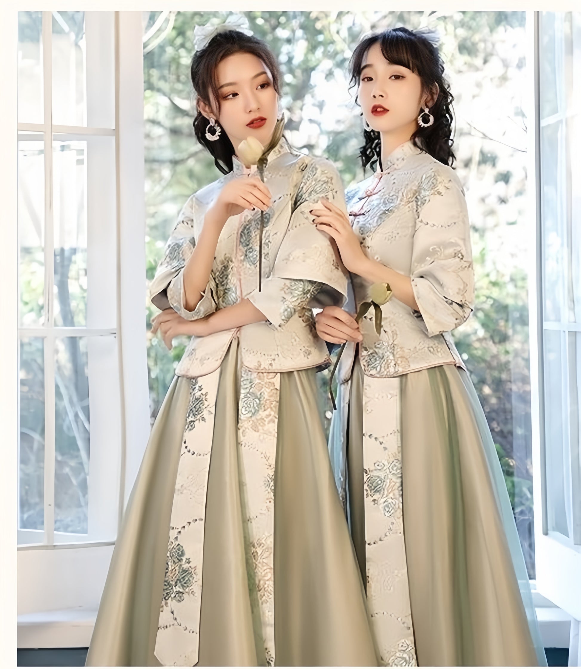 2 chinese girl in Green floral Bridesmaid Qipao Cheongsam  Dress