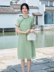 Green Embroidered Loose summer modern chinese cheongsam dress