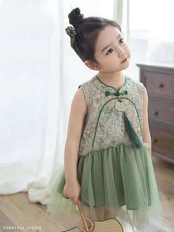 girl in green Girls Traditional Chinese Floral Sleeveless Tulle Qipao cheongsam dress