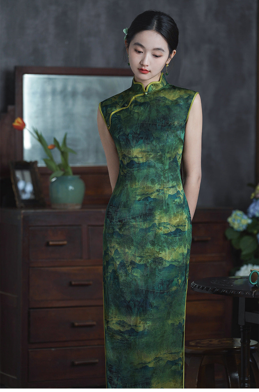 Green Landscape Print Sleeveless Chinese Qi pao Dress