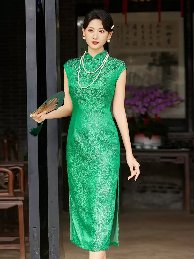 Green Mulberry Silk Qipao Dress