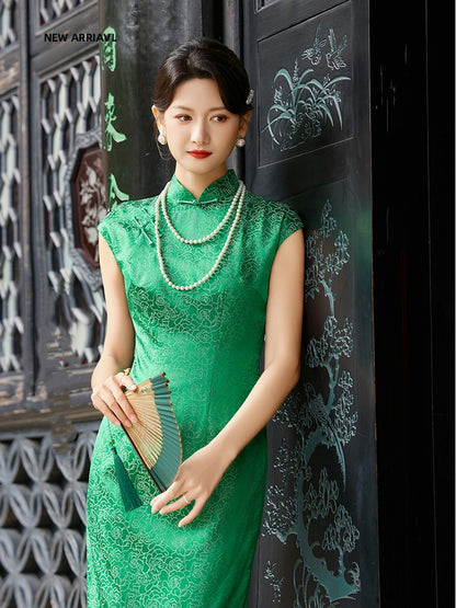 Green Mulberry Silk Qipao Dress