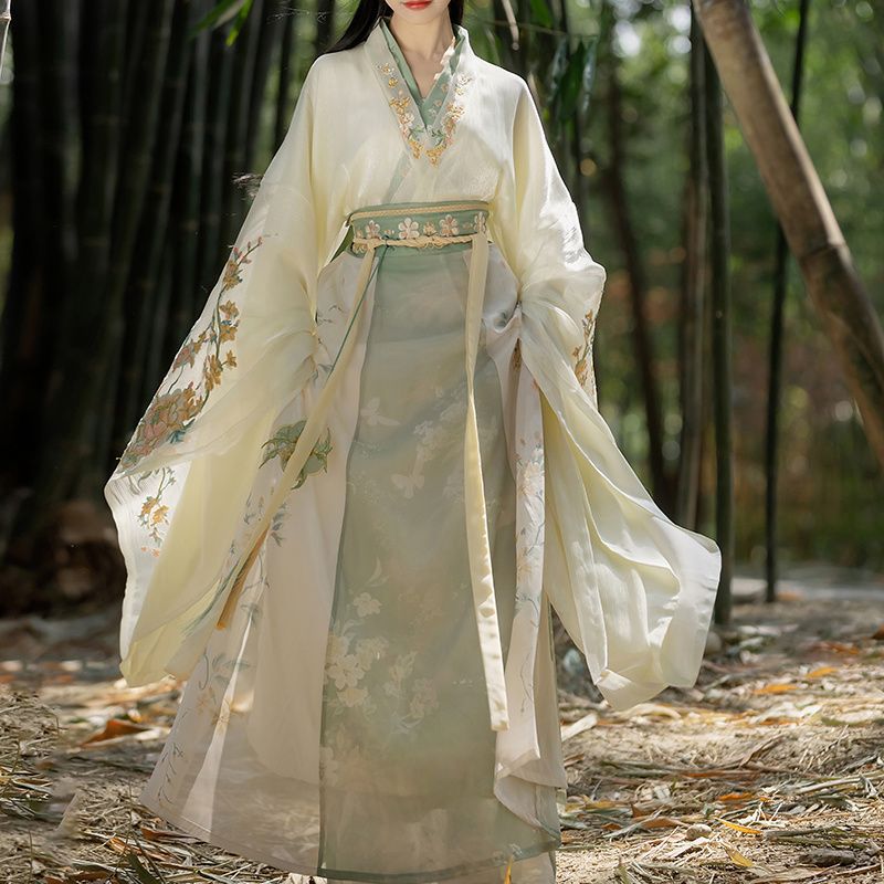 Green Chinese Hanfu Wei Jin Northern and Southern Dynasties Style