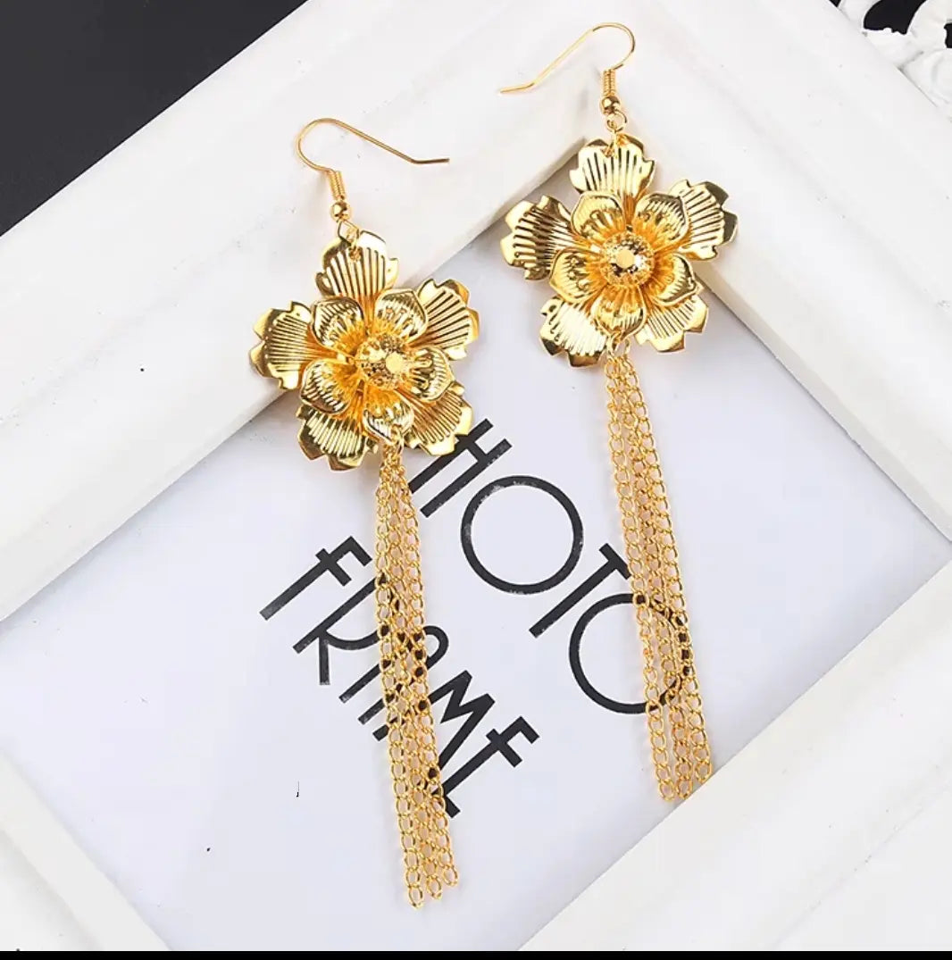 Golden Bridal Flower Hairpieces Set