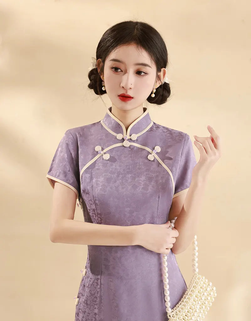 Woman wearing a traditional Chinese Lavender Floral Short Sleeves Jacquard Qipao cheongsam Dress  with a beige background
