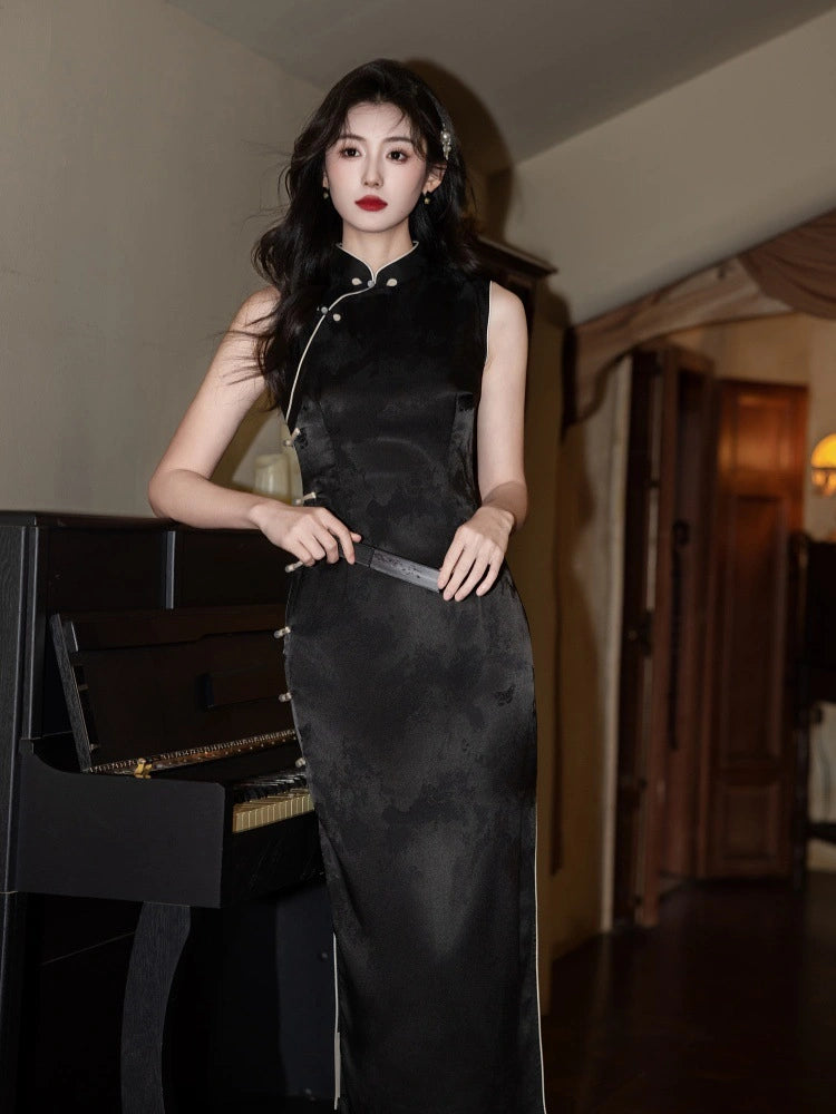 Modern Chinese Black Sleeveless Satin Jacquard Qipao