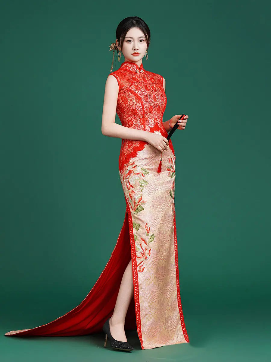 Woman wearing a traditional red and beige Modern Red Lace Overlay Jacquard Wedding Qipao with Train dress on a green background