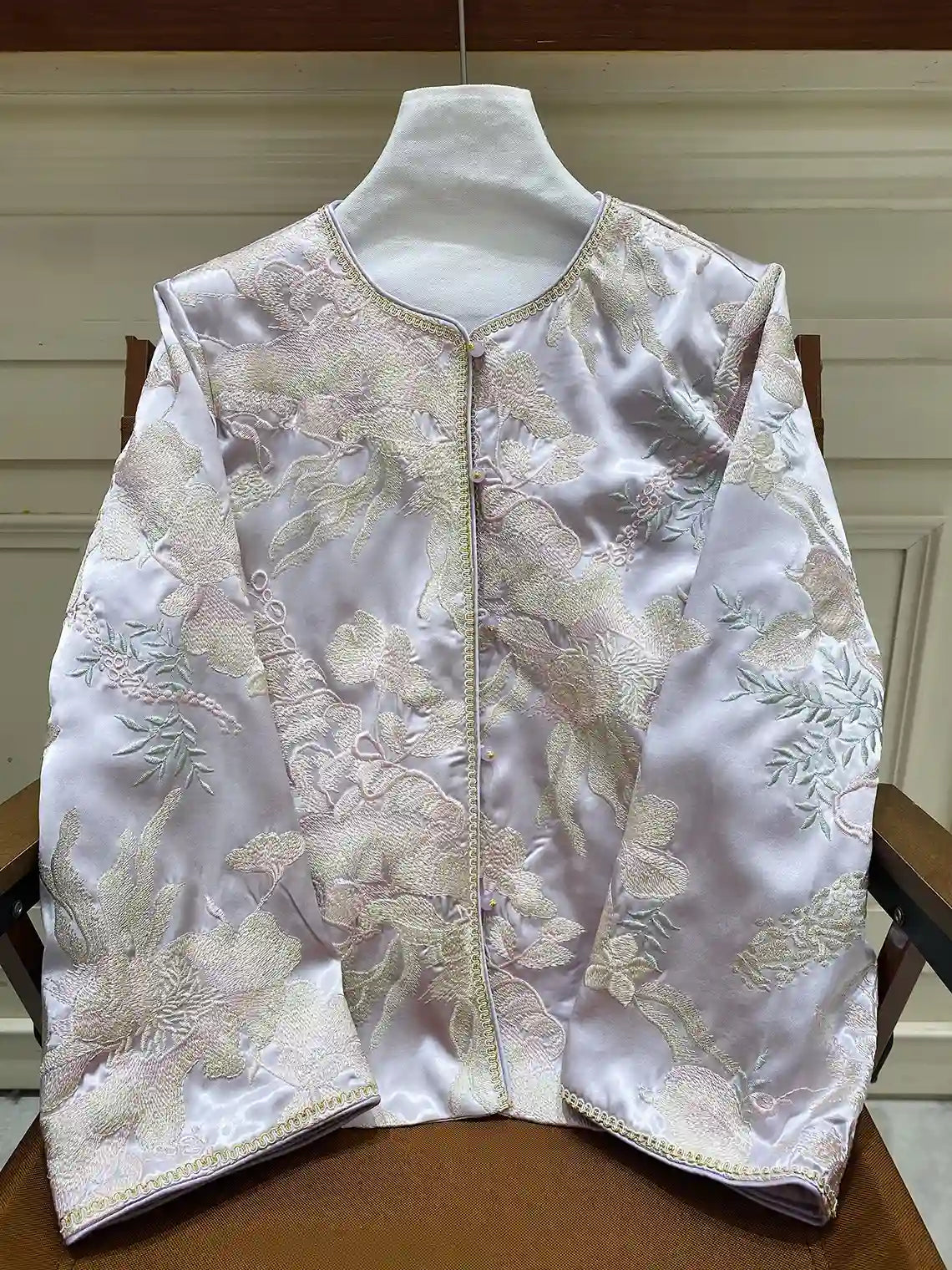 New Chinese Style Lilac Mist Embroidered Jacket on a mannequin against a neutral background