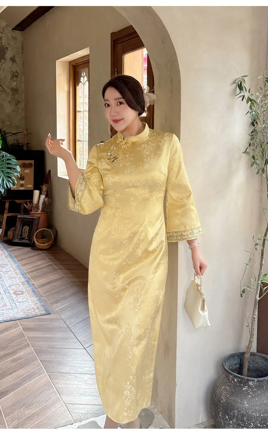 Plus Size Yellow Gold Modern  Long Sleeve Jacquard Qipao