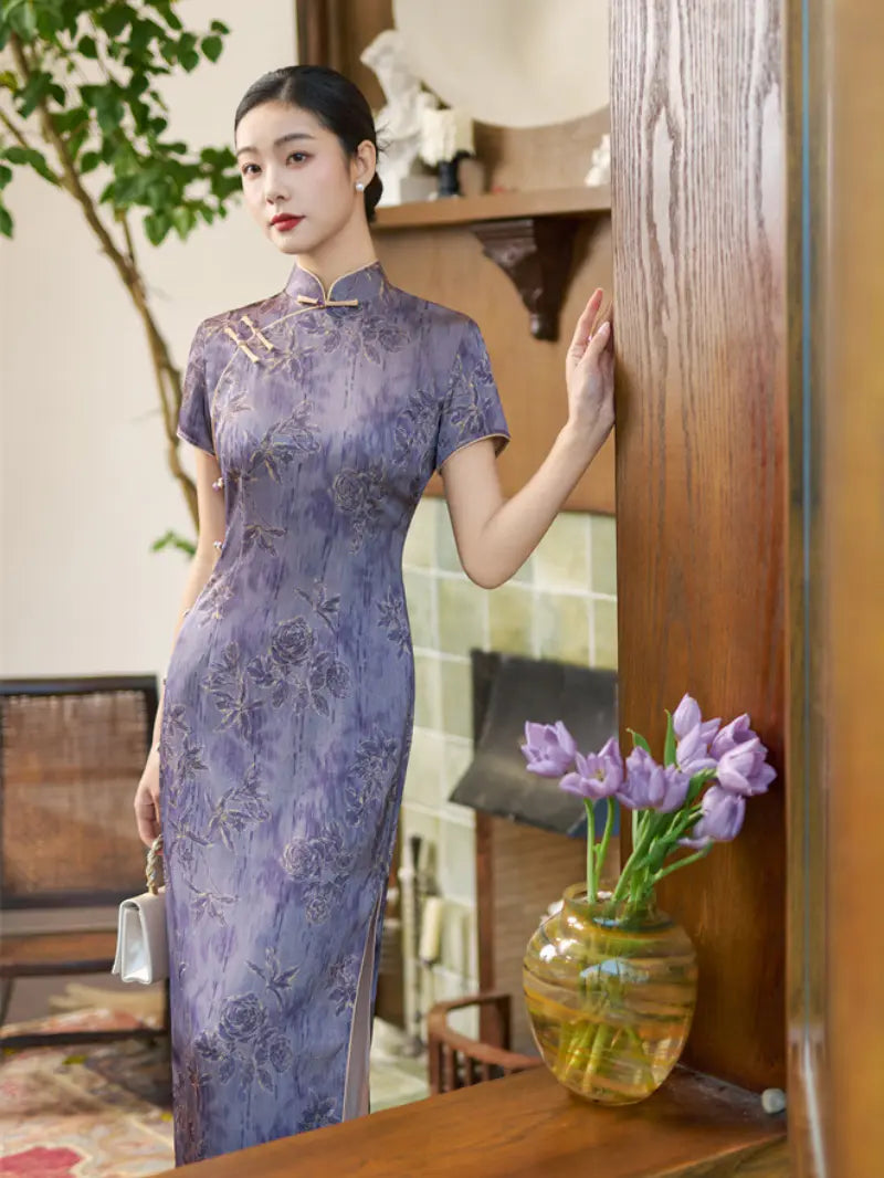 Qipao longue à fleurs lavande vintage