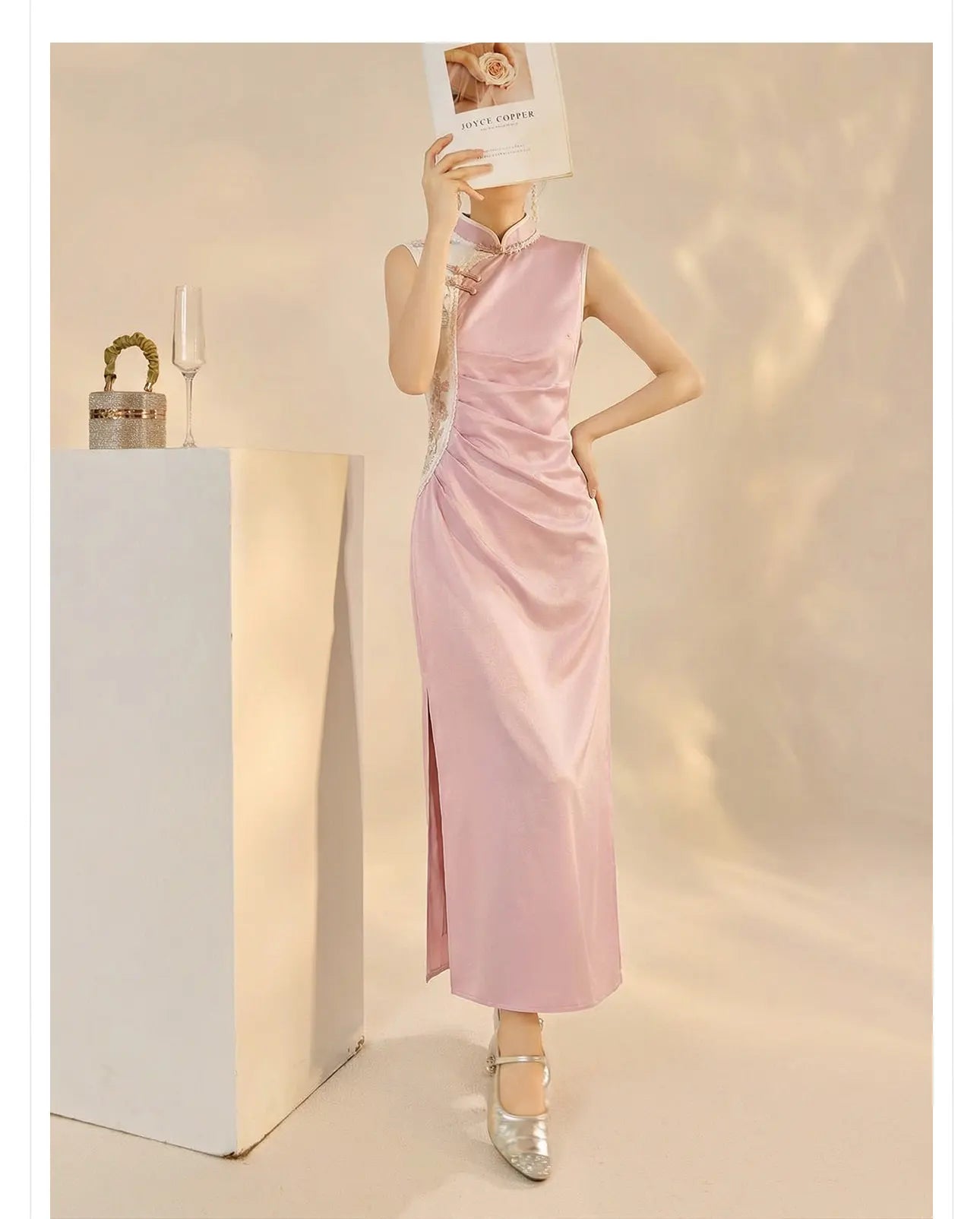 Qipao chinois rose sans manches avec drapé sur le côté