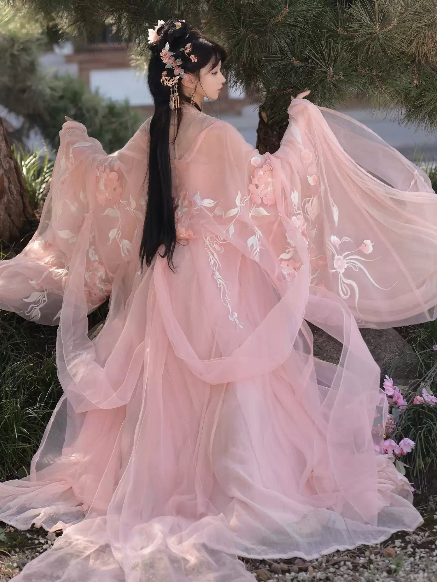 Robe Hanfu dynastique Tang turquoise doré/rose | Soulbound