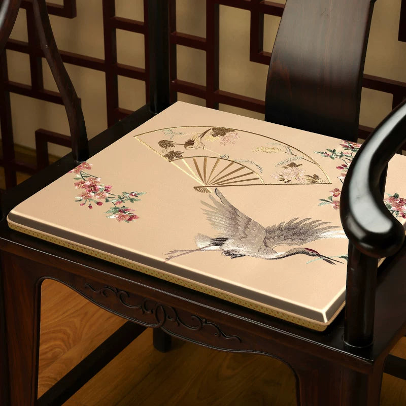 Oriental besticktes Satin-Stuhlkissen | Kranichvogel