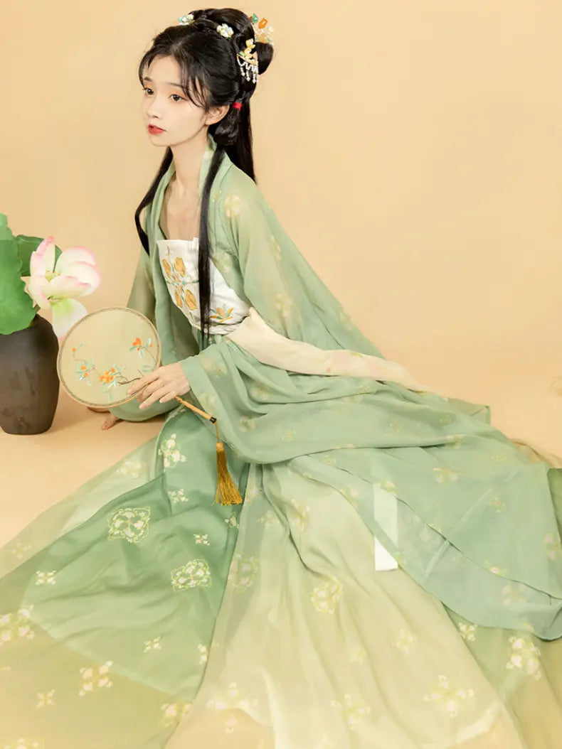 Grün/Blaues HanFu-Kleid aus der Tang-Dynastie | Blossom Reverie