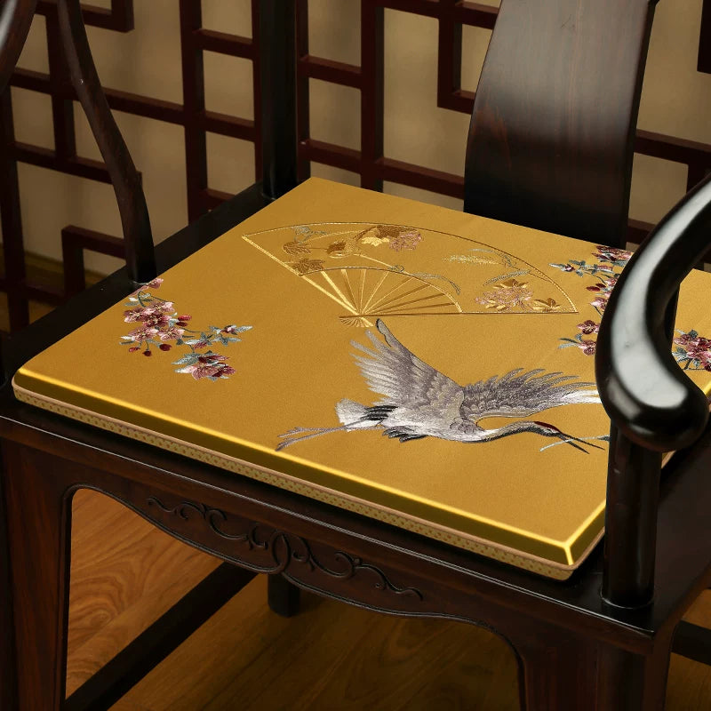 Oriental besticktes Satin-Stuhlkissen | Kranichvogel