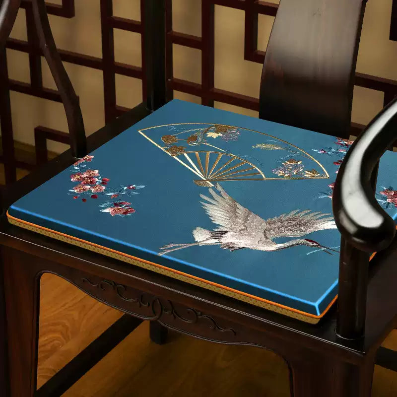 Oriental besticktes Satin-Stuhlkissen | Kranichvogel