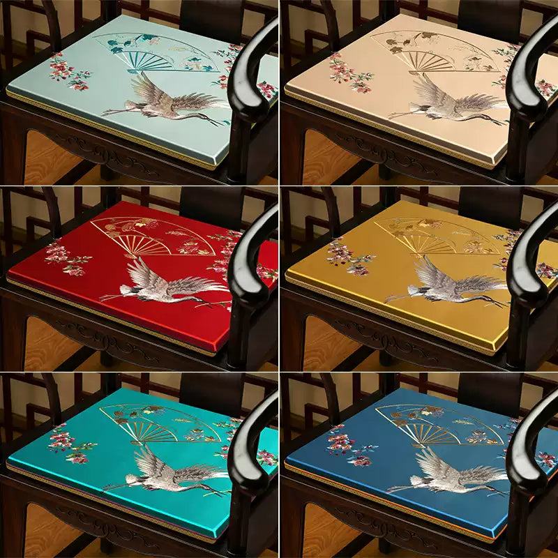 Oriental besticktes Satin-Stuhlkissen | Kranichvogel
