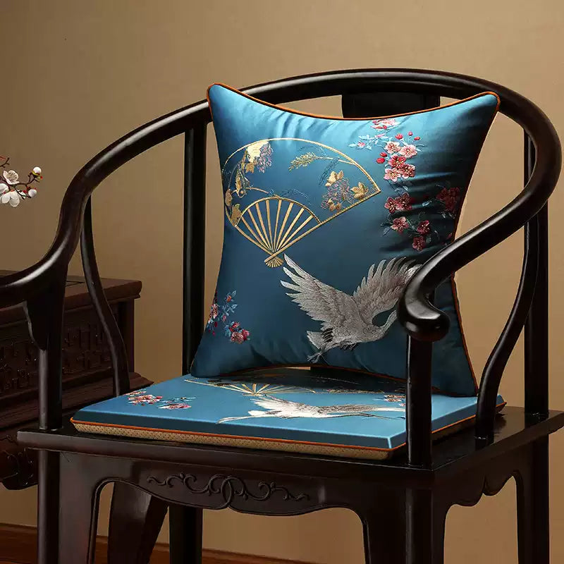 Oriental besticktes Satin-Stuhlkissen | Kranichvogel