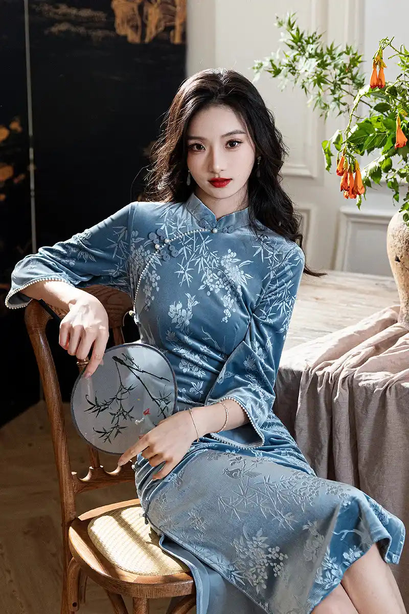 Black/Blue 3/4 Long Sleeves Velvet Jacquard Qipao with Pearl Trim