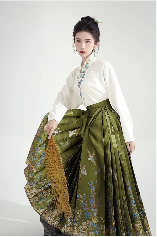 Olive GreenMing-style Wave Gold MaMian Skirt and Cross-collar Blouse