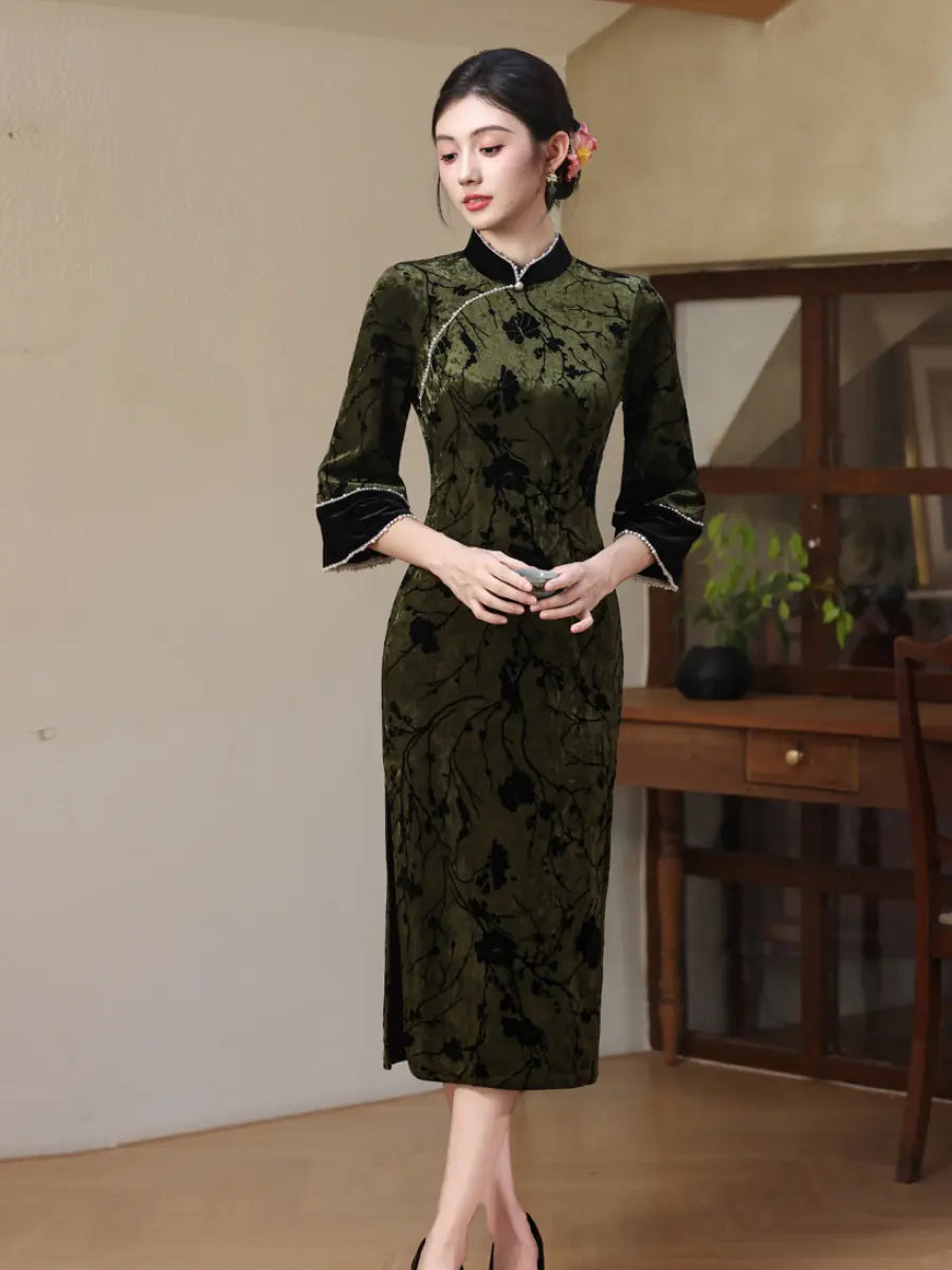 Olive Green Floral  Velvet Devoré Long Sleeve Qipao With Pearl Trim
