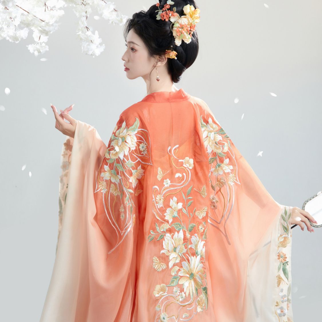Orange Traditional Chinese Tang Dynasty Hanfu Dress with Floral Embroideries
