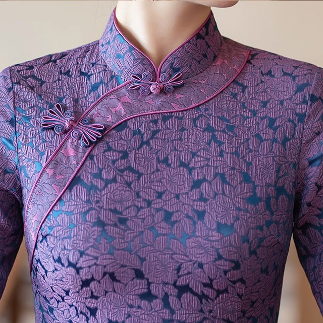 Lila Jacquard-Blumen-A-Linien-Qipao-Cheongsam-Kleid
