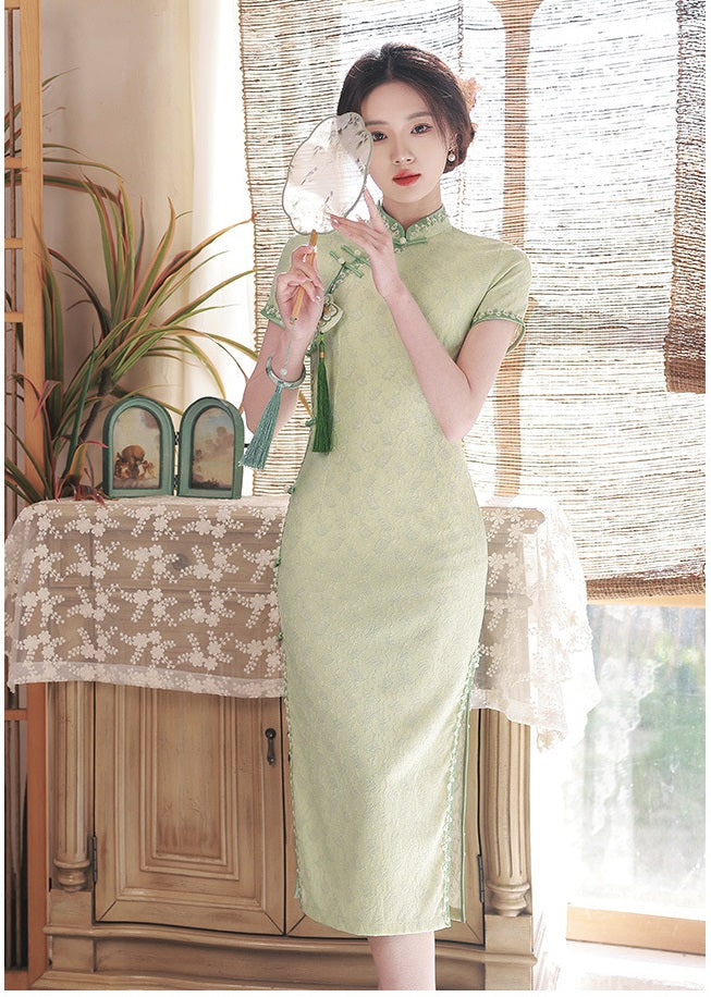 Cheongsam Qipao en dentelle verte et blanche | Daisy