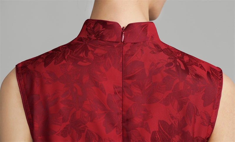 Red Sleeveless Floral Jacquard Long Qipao