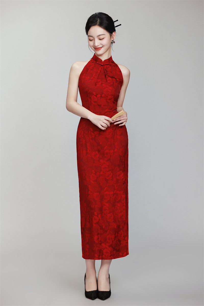 Red Chinese wedding qipao dress