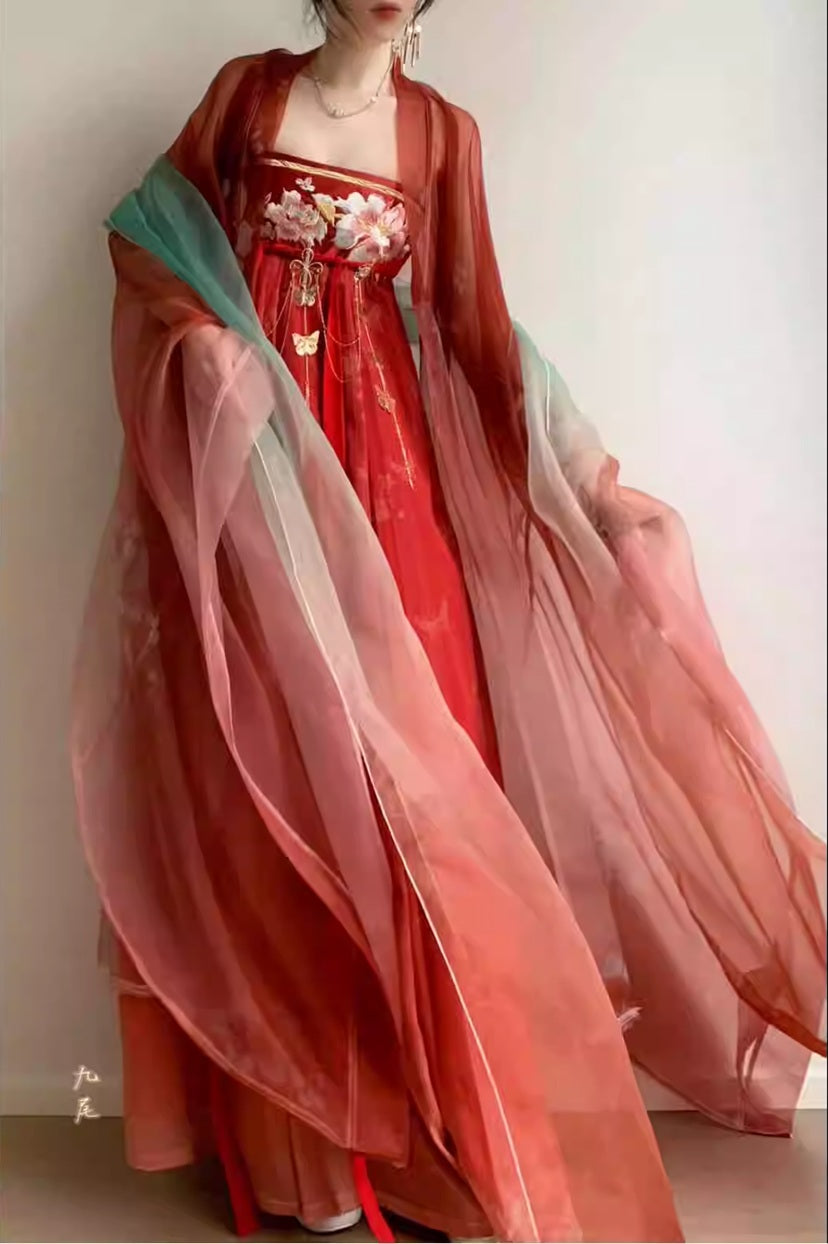 Rotes HanFu-Kleid aus der Tang-Dynastie mit Blumenmuster