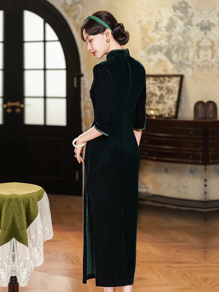Vintage Emerald Green Velvet Long Sleeves Qipao Dress, XL