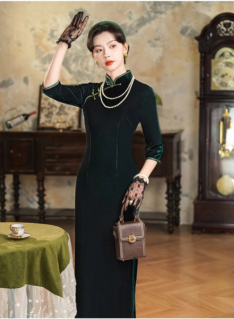 Vintage Emerald Green Velvet Long Sleeves Qipao Dress, XL