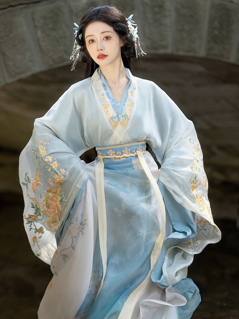 Blue Chinese Hanfu Wei Jin Northern and Southern Dynasties Style