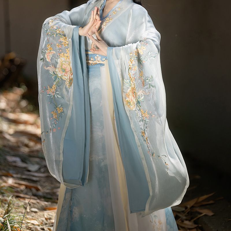 Blue Chinese Hanfu Wei Jin Northern and Southern Dynasties Style