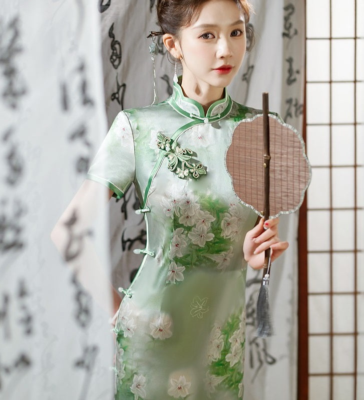 Robe Qipao en soie verte | Jasmine