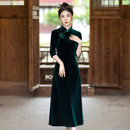 Green Long Sleeves A-Line Velvet Chinese modern Cheongsam Dress