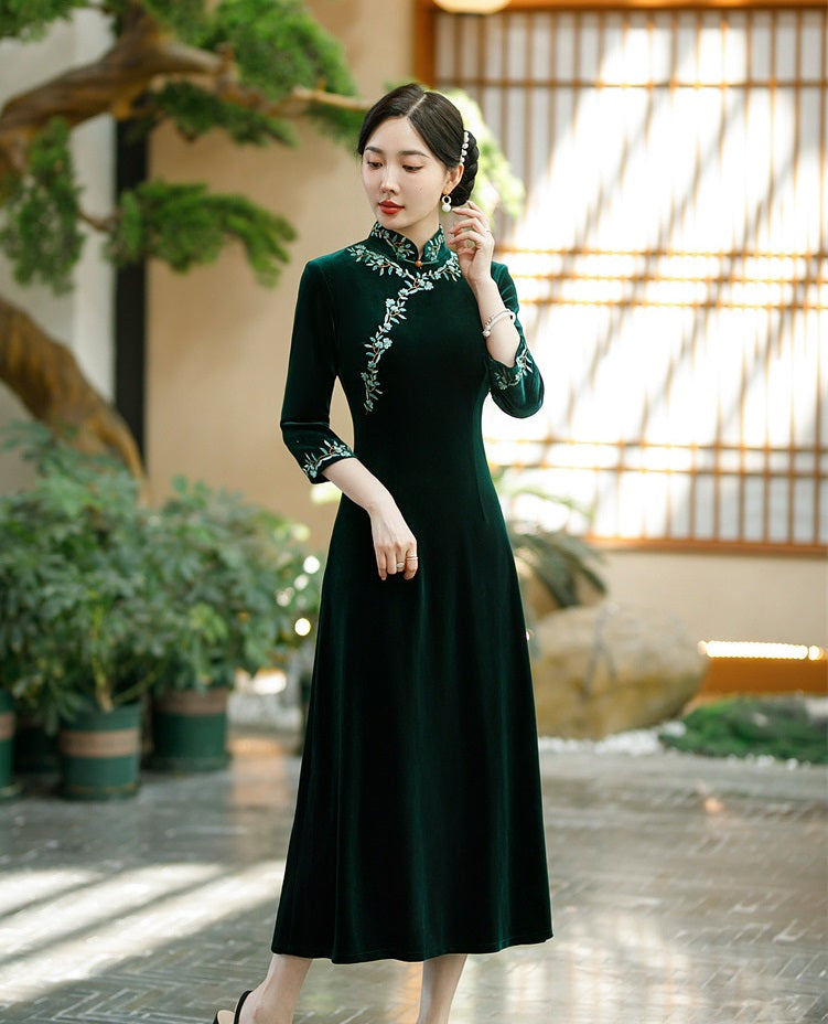 Long A Line Qipao Chinese Long Sleeves A-Line Loose Velvet Cheongsam Qipao Dress Long A Line Qipao Chinese Long Sleeves A-Line Loose Velvet Cheongsam Qipao Dress