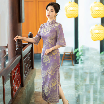 model in half sleevel floral purple qipao cheong dress side