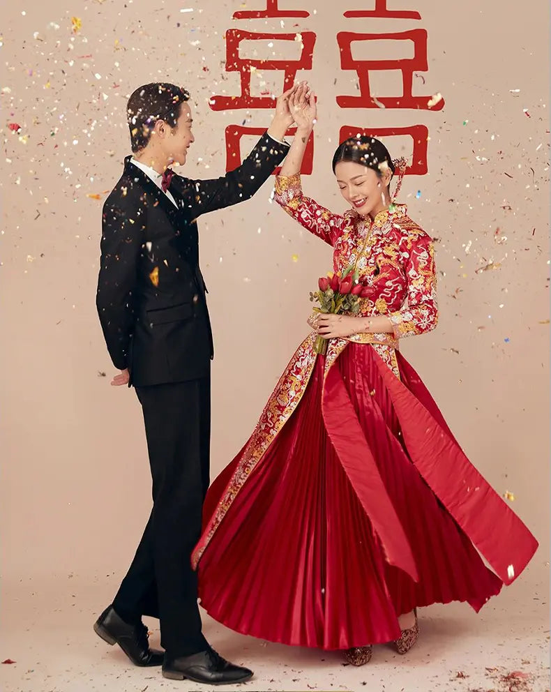 Traditional Chinese Red Bridal  dragon pheonix Qun Kwa Dress