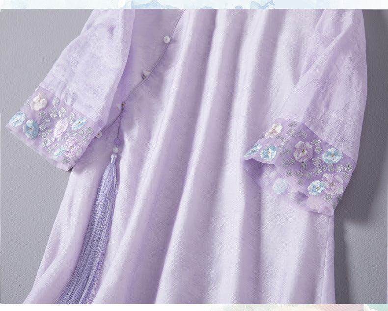 Lavender Loose Qipao Dress with Embroidered Cuffs